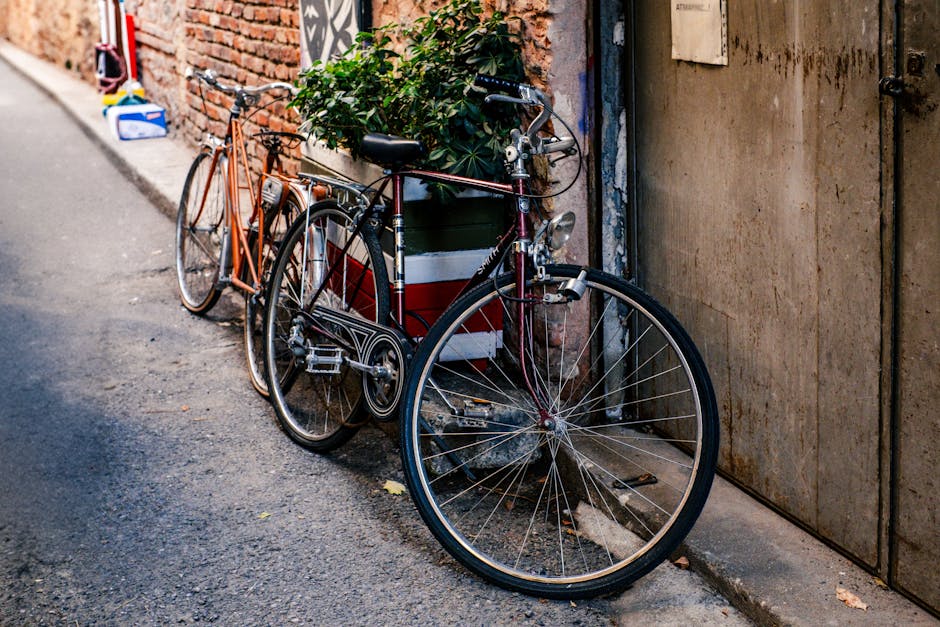 Electric Bicycle Advice for Riders: Choosing Between Commuter and Cargo Bikes for Visibility on City Streets Electric Bicycle Advice for Riders: Choosing Between Commuter and Cargo Bikes for Visibility on City Streets
