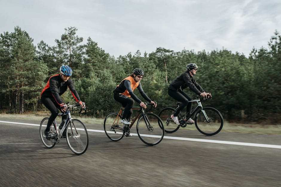 Electric Bicycle Advice for Riders Comparing Commuter and Cargo Bicycles with a Focus on Visibility for Weekend Rides