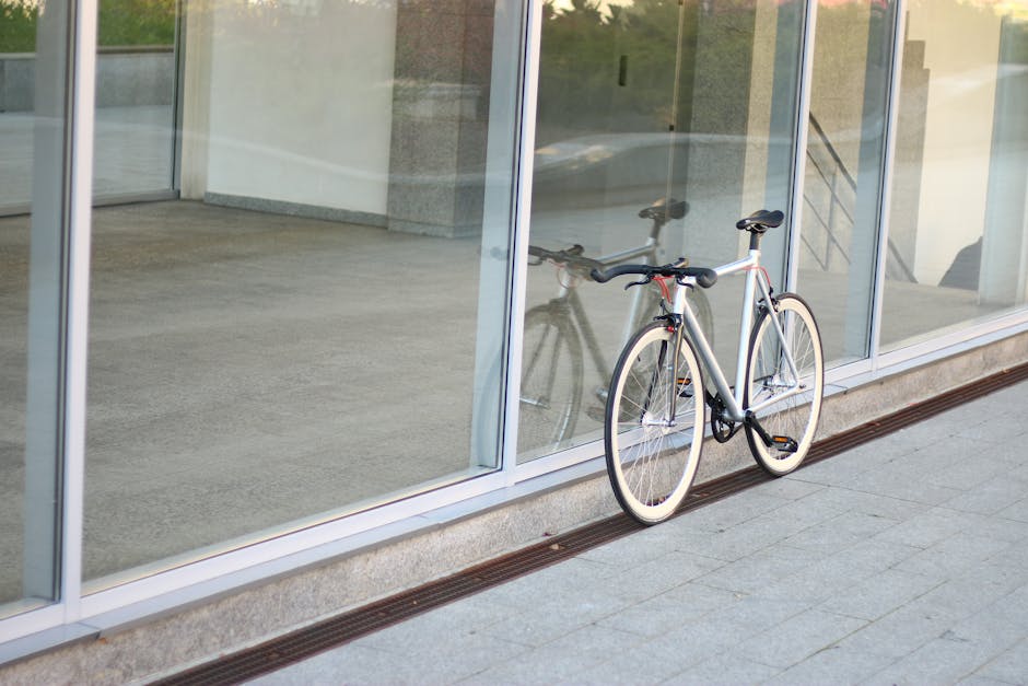 Electric Bicycle Advice to Improve Comfort, Security, and Long-Term Value with a Focus on Range for City Streets Electric Bicycle Advice to Improve Comfort, Security, and Long-Term Value with a Focus on Range for City Streets