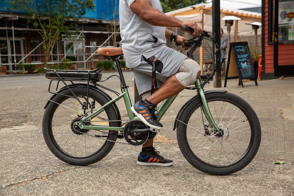Electric Bicycles That Make Hills, Traffic, and Distance Easier to Manage with a Focus on Stability for City Streets Electric Bicycles That Make Hills, Traffic, and Distance Easier to Manage with a Focus on Stability for City Streets