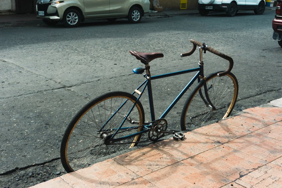 Essential Bicycle Buying Checklist for Choosing an Electric Bicycle for Wet Weather Riding with a Focus on Speed for Weekend Rides Essential Bicycle Buying Checklist for Choosing an Electric Bicycle for Wet Weather Riding with a Focus on Speed for Weekend Rides