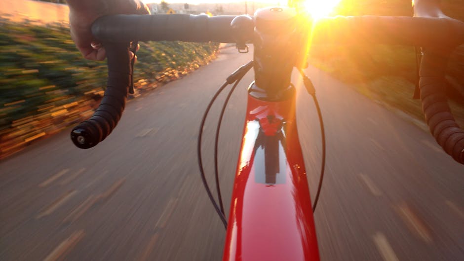 How to Maintain a Bicycle and Make Components Last Much Longer with a Focus on Visibility for Weekend Rides How to Maintain a Bicycle and Make Components Last Much Longer with a Focus on Visibility for Weekend Rides