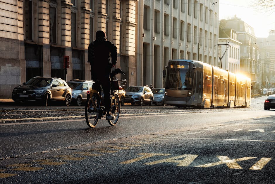 Practical Cycling Advice for Improving Technique on Roads and City Streets with a Focus on Setup for City Streets