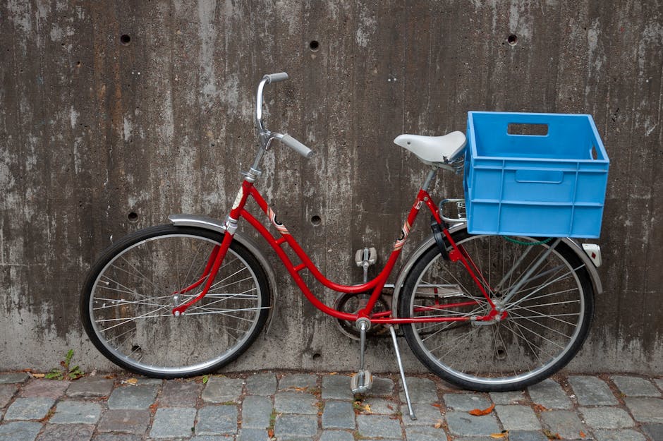 Practical Guide to Buying a Reliable Bicycle Helmet for Long-Term Cycling Use with a Focus on Storage for City Streets Practical Guide to Buying a Reliable Bicycle Helmet for Long-Term Cycling Use with a Focus on Storage for City Streets