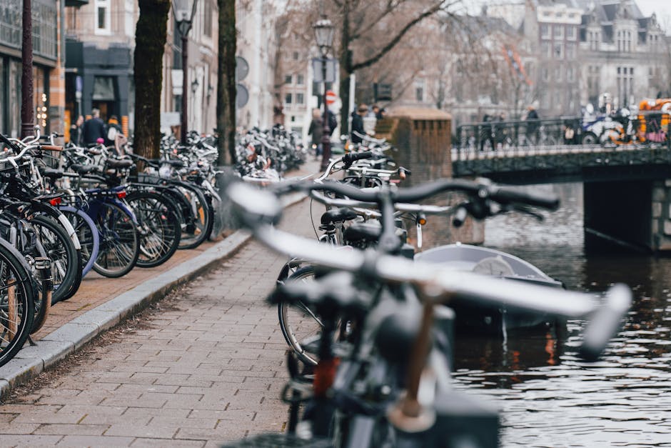 Proven Cycling Tips for Handling Hills, Traffic, and Changing Weather Safely with a Focus on Speed for City Streets