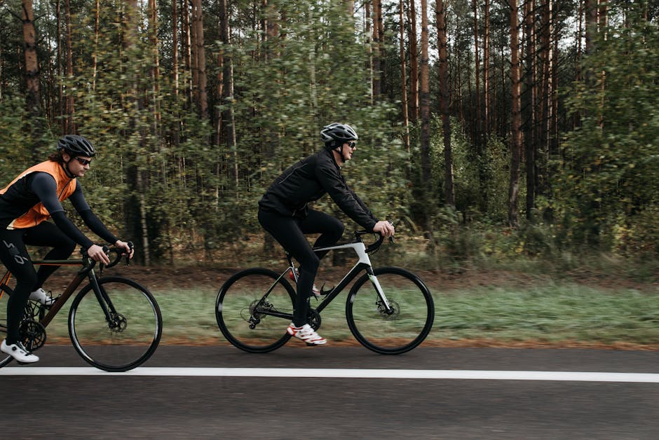Road Cycling Essentials for Nutrition, Recovery, and Weekly Consistency with a Focus on Efficiency for Weekend Rides