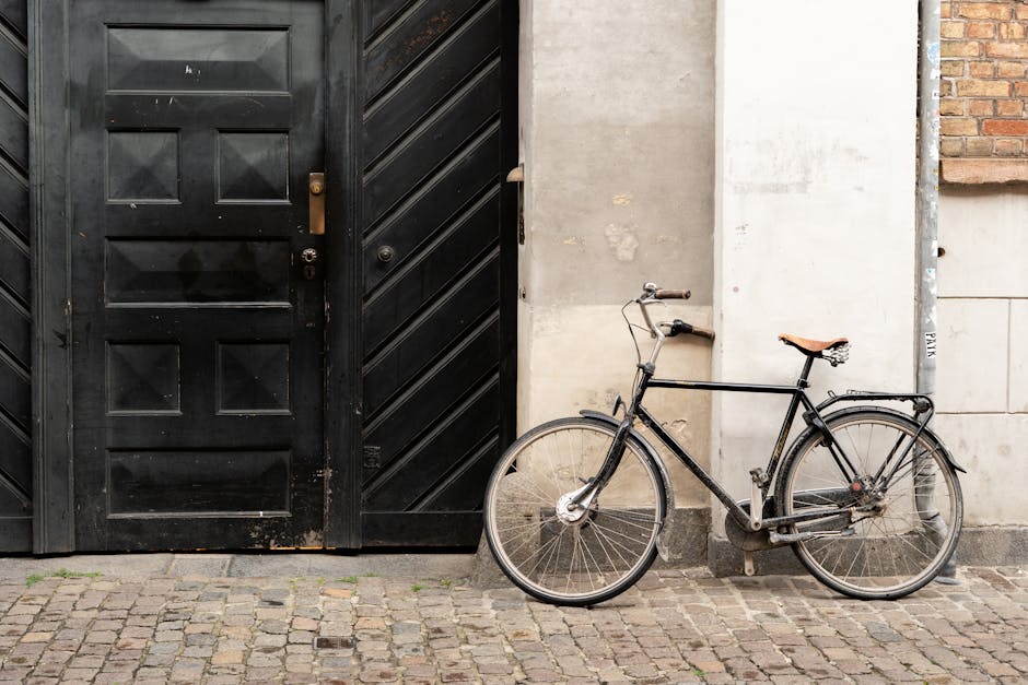 Road Cycling Mistakes That Can Slow Progress and Reduce Ride Enjoyment on City Streets Road Cycling Mistakes That Can Slow Progress and Reduce Ride Enjoyment on City Streets