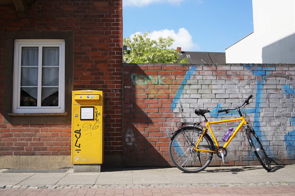 Electric Bicycle Advice for Safer Commuting, Charging, and Storage Habits with a Focus on Braking for New Cyclists Electric Bicycle Advice for Safer Commuting, Charging, and Storage Habits with a Focus on Braking for New Cyclists