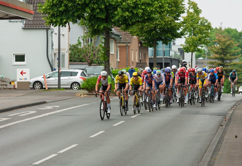 Everyday Cycling Tips for Better Endurance, Control, and Pedaling Efficiency with a Focus on Posture for New Cyclists Everyday Cycling Tips for Better Endurance, Control, and Pedaling Efficiency with a Focus on Posture for New Cyclists