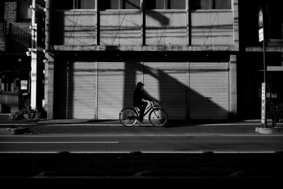 Proven Cycling Tips for Handling Hills, Traffic, and Changing Weather Safely with a Focus on Speed for New Cyclists Proven Cycling Tips for Handling Hills, Traffic, and Changing Weather Safely with a Focus on Speed for New Cyclists