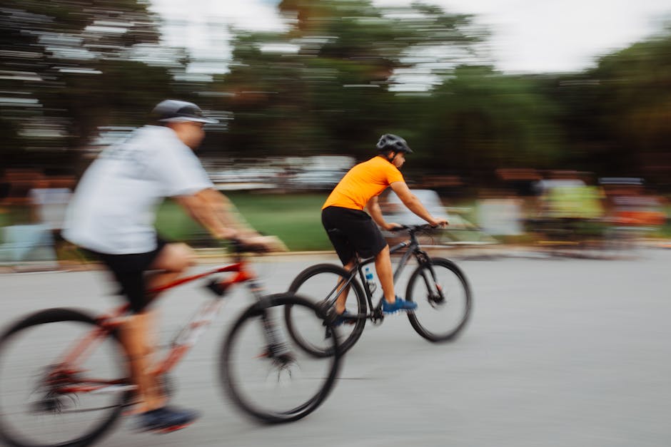 Road Cycling Advice for Beginners Starting Training and Group Riding with a Focus on Storage for New Cyclists Road Cycling Advice for Beginners Starting Training and Group Riding with a Focus on Storage for New Cyclists