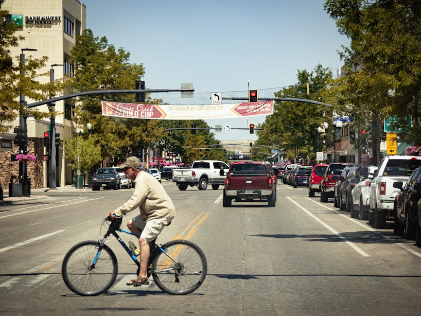 Road Cycling Guide for Climbing, Descending, and Pacing More Efficiently