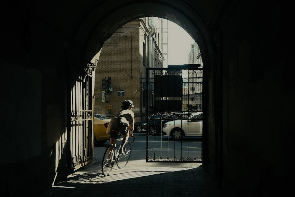 Road Cycling Guide for Comparing Endurance and Race-Focused Bicycles with a Focus on Range for New Cyclists Road Cycling Guide for Comparing Endurance and Race-Focused Bicycles with a Focus on Range for New Cyclists