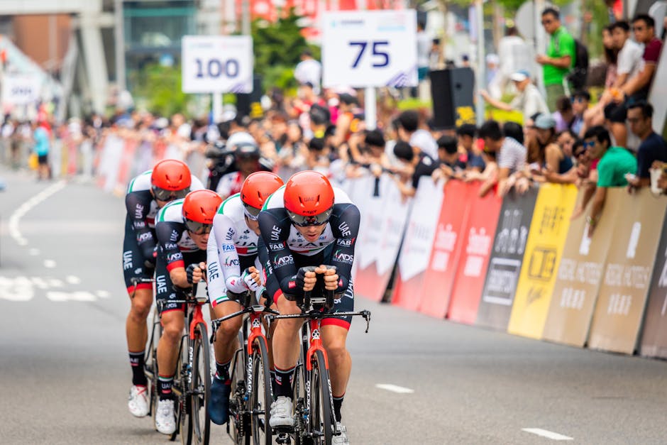 Road Cycling Guide: Comparing Endurance and Race-Focused Bicycles for Weekend Ride Range Road Cycling Guide: Comparing Endurance and Race-Focused Bicycles for Weekend Ride Range