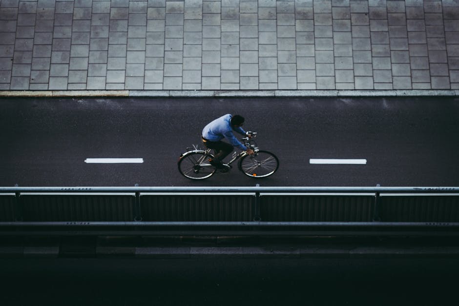 Road Cycling Guide to Tires, Wheels, and Pressure for Better Control and Security Road Cycling Guide to Tires, Wheels, and Pressure for Better Control and Security